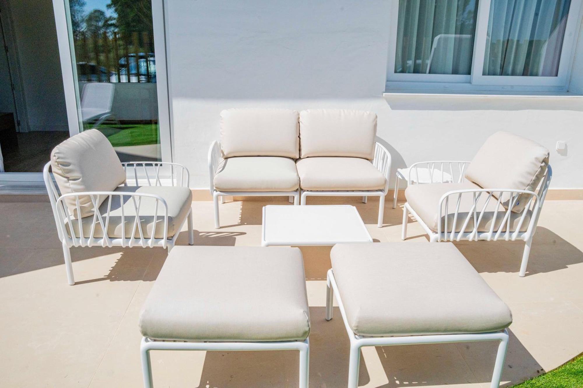 Punta Candor Suites Rota Exterior photo