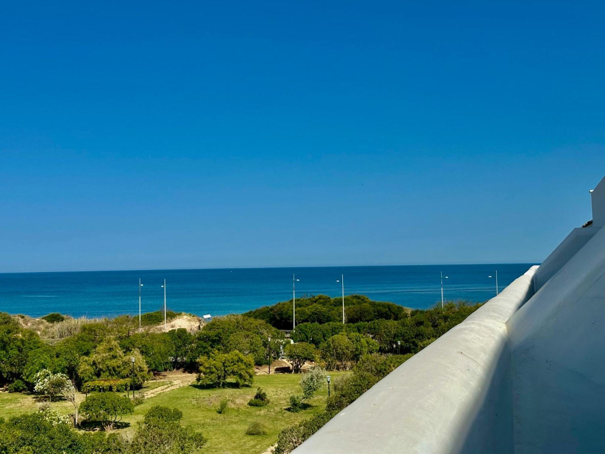 Punta Candor Suites Rota Exterior photo