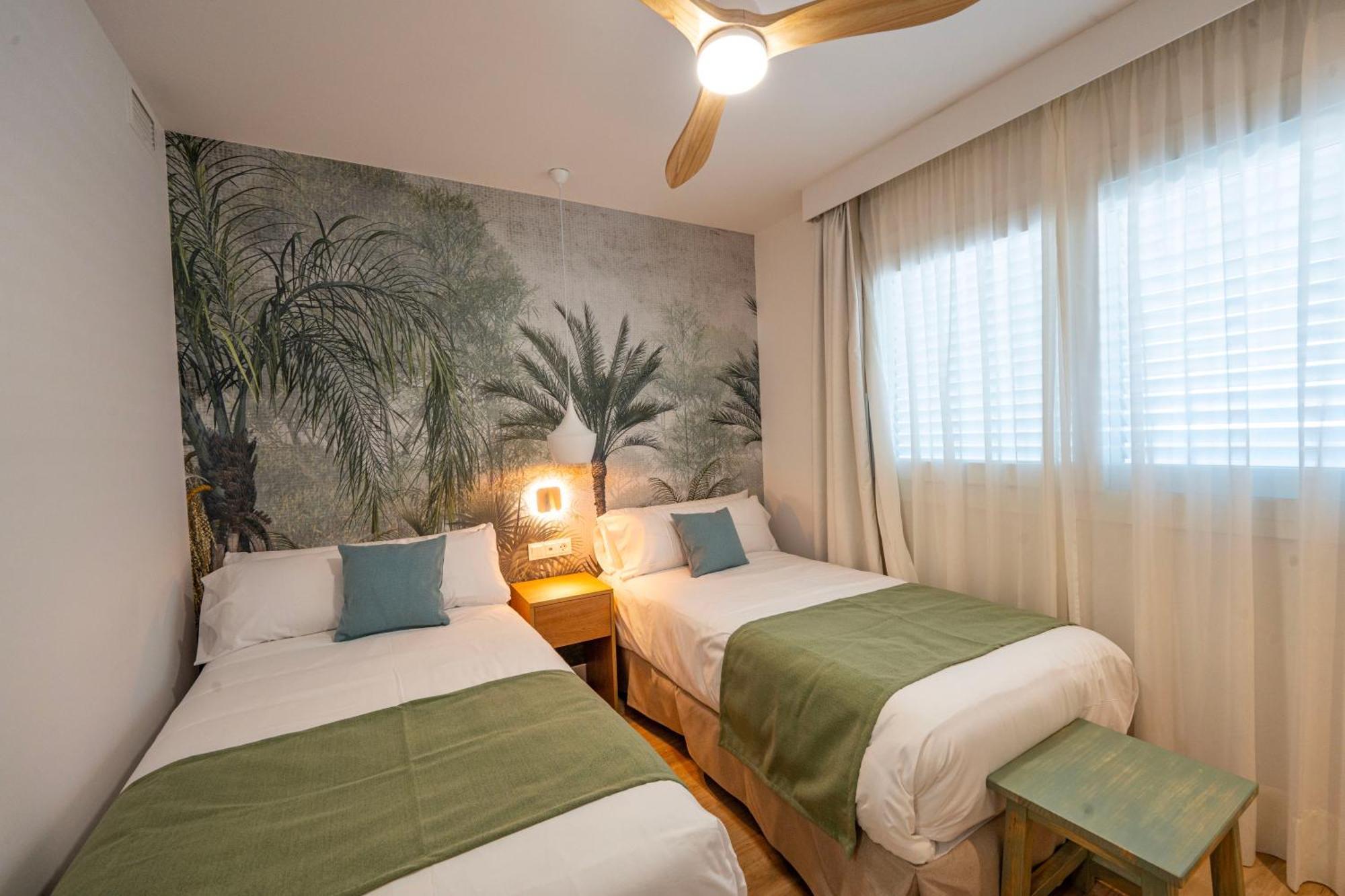 Punta Candor Suites Rota Exterior photo