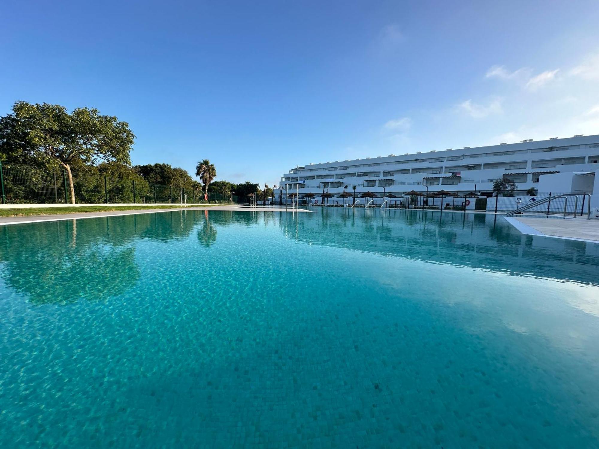 Punta Candor Suites Rota Exterior photo