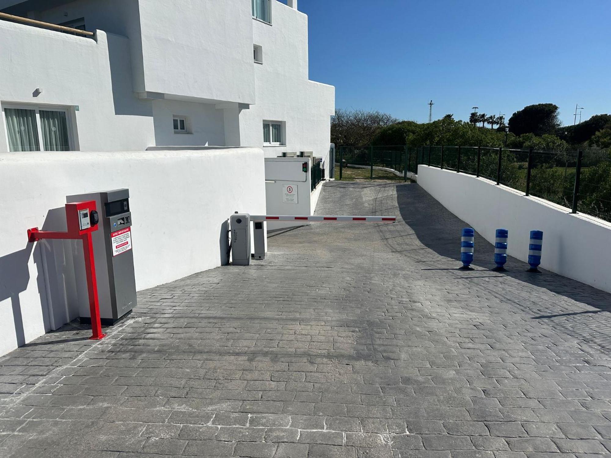 Punta Candor Suites Rota Exterior photo